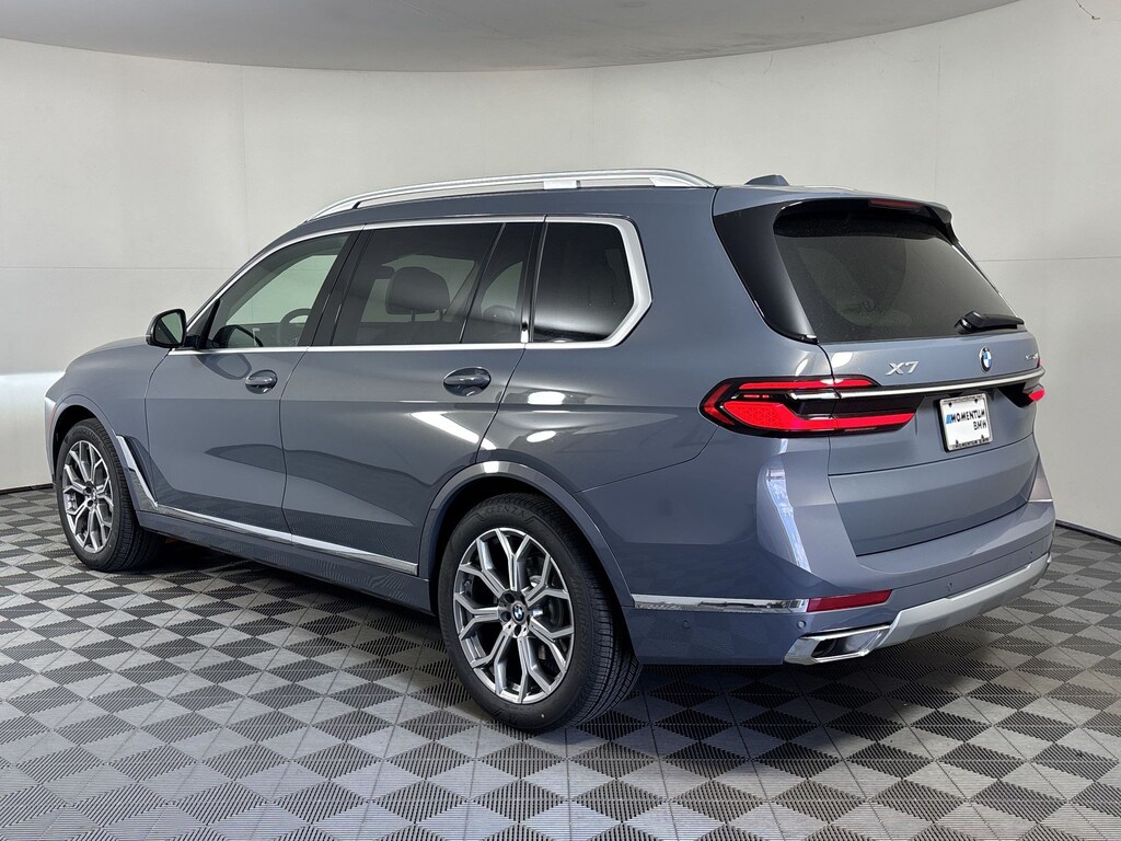 New 2027 BMW X7 xDrive40i SUV