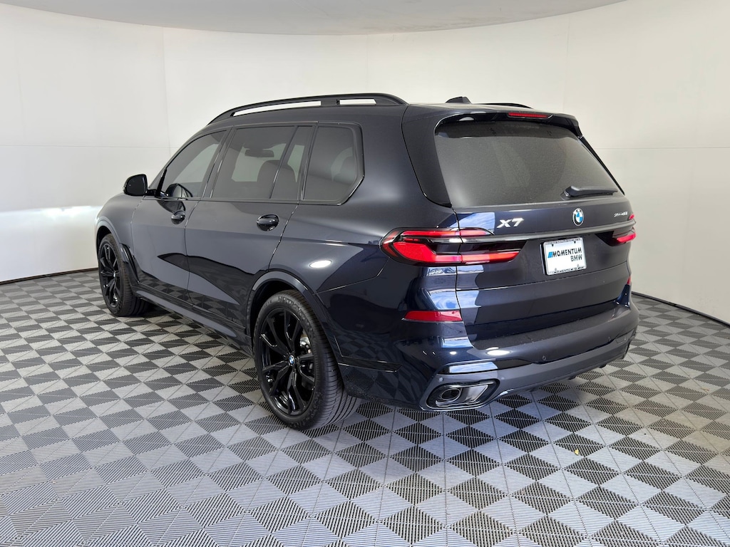 New 2026 BMW X7 xDrive40i SUV