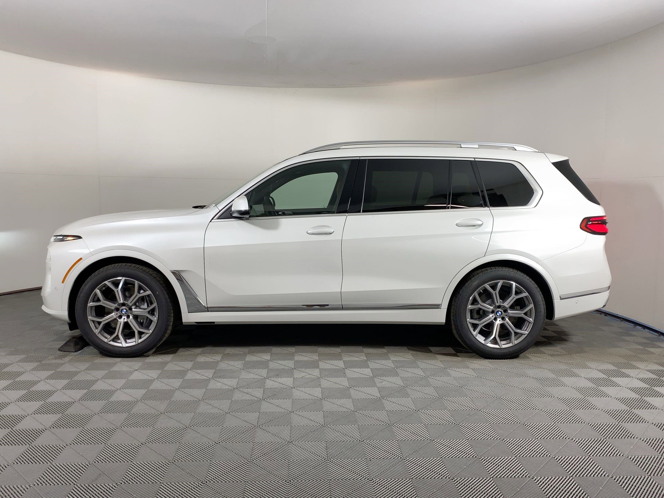 2026 Bmw X7 xDrive40i photo 2