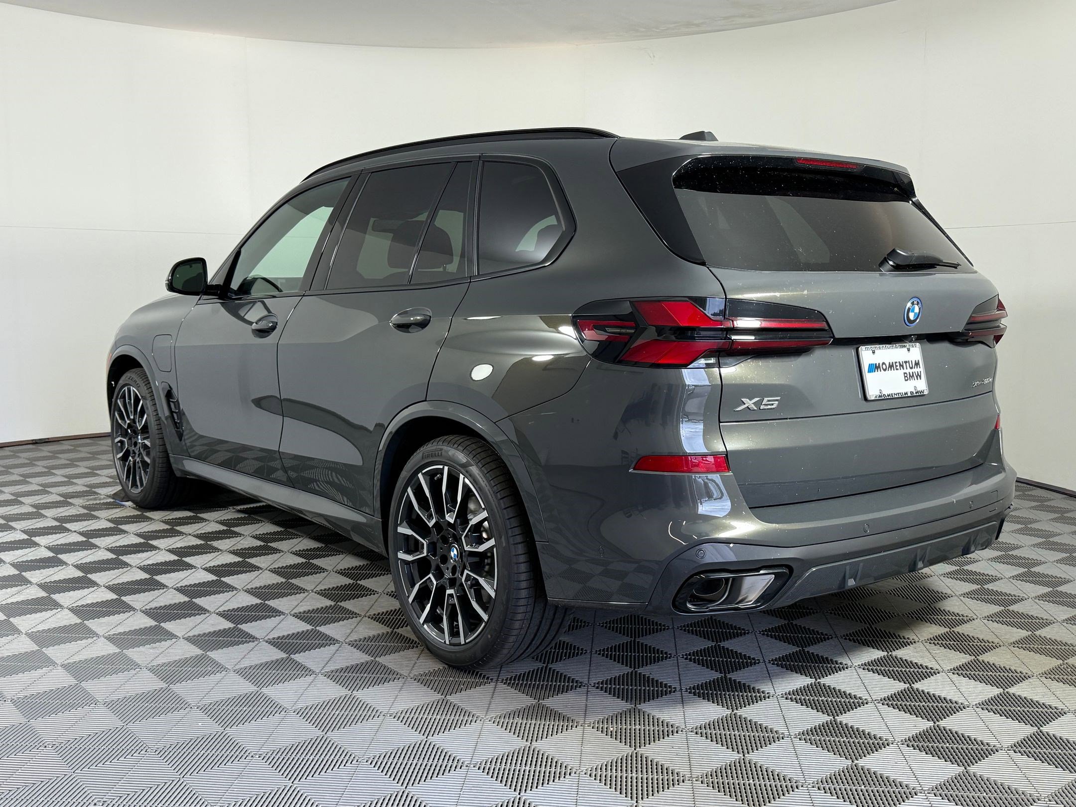 2026 Bmw X5 xDrive50e photo 3