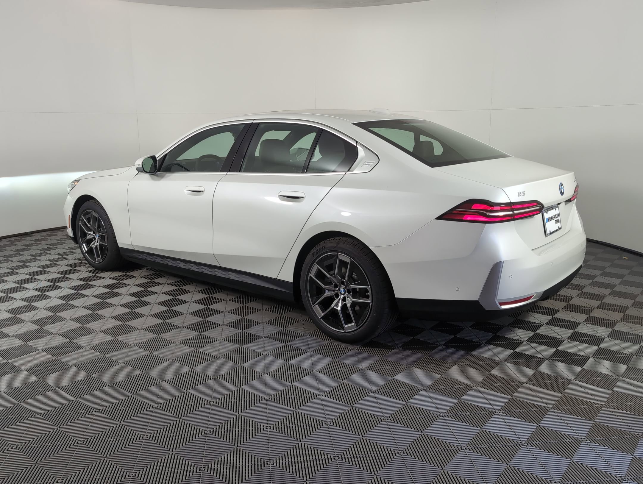 2026 Bmw i5 eDrive40 photo 3