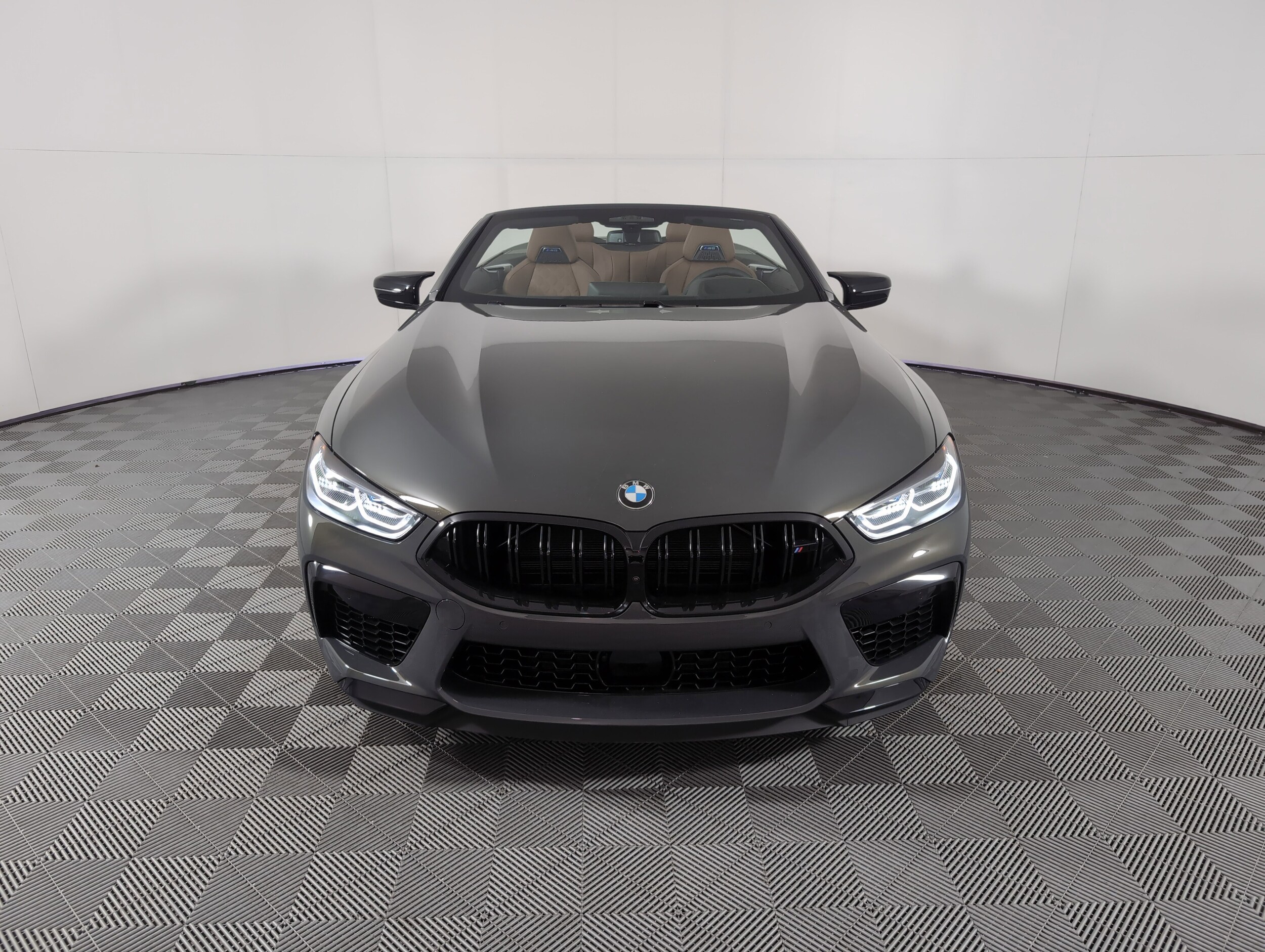 2025 Bmw M8 Competition Convertible photo 3