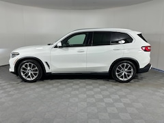 Used 2021 BMW X5 sDrive40i SUV for sale in Houston