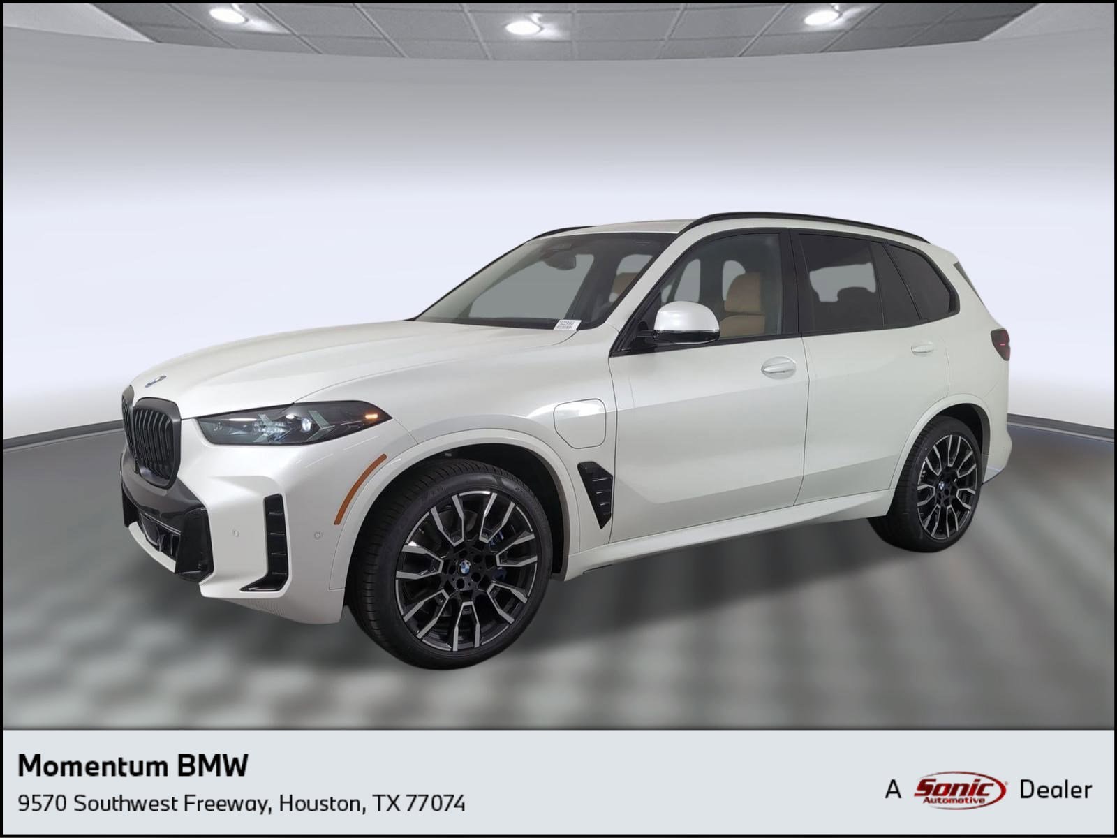 2026 BMW X5 50e's photo