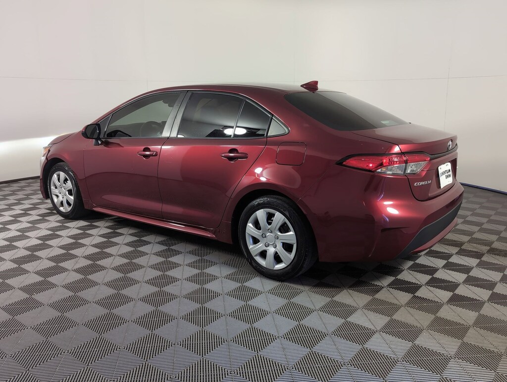 Used 2022 Toyota Corolla LE Sedan