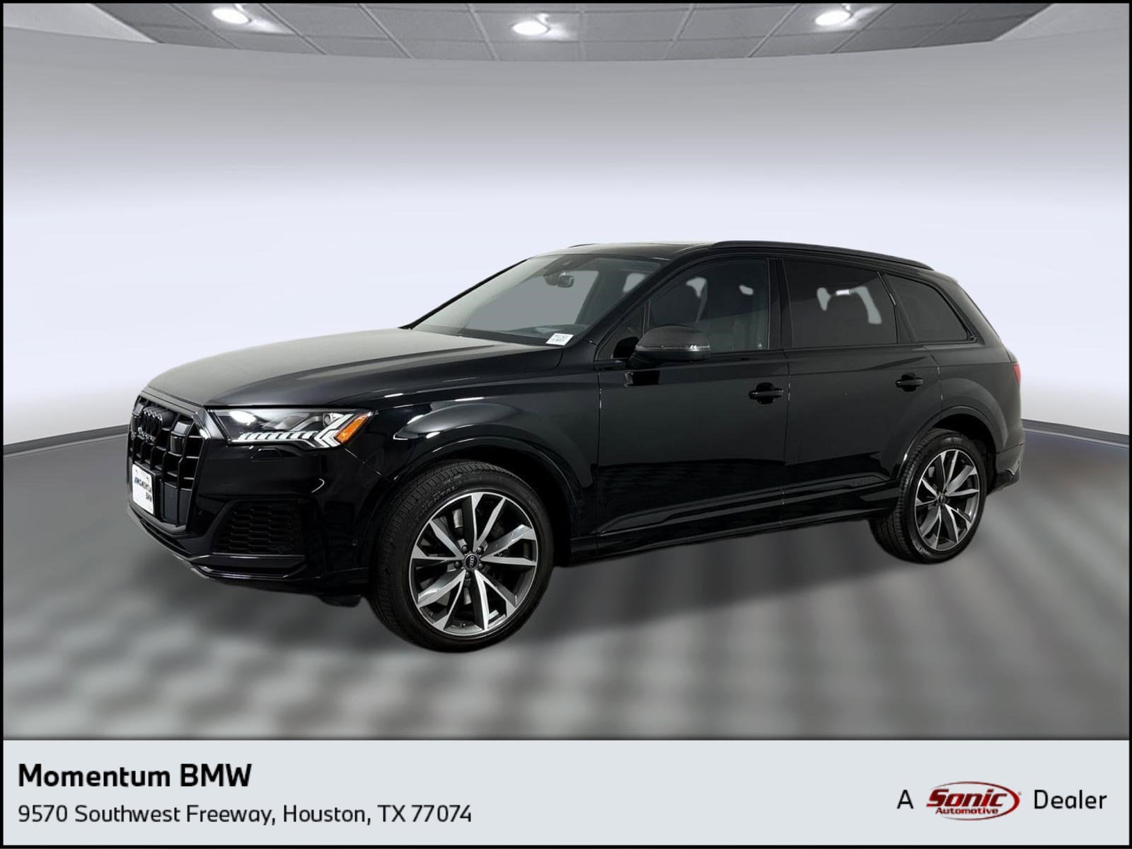 2023 Audi SQ7 Prestige quattro Tiptronic's photo