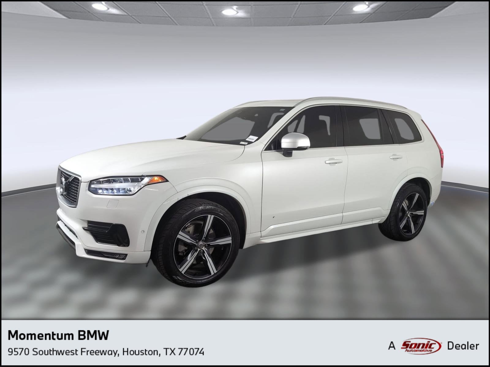 2016 Volvo XC90 R-Design's photo