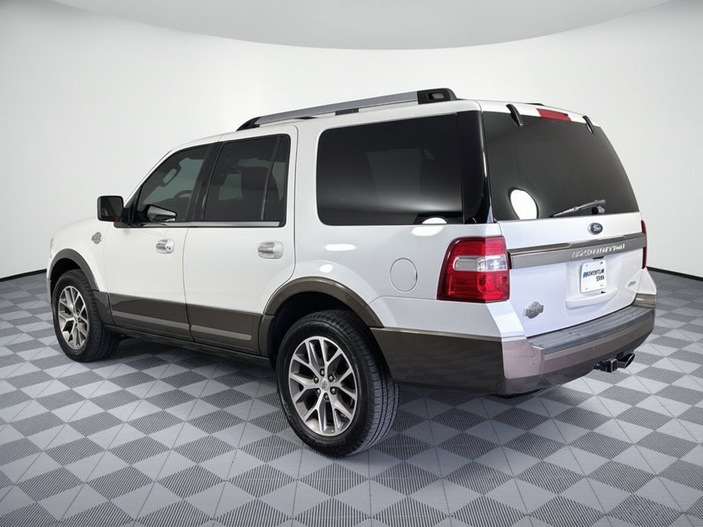 Used 2015 Ford Expedition XLT SUV