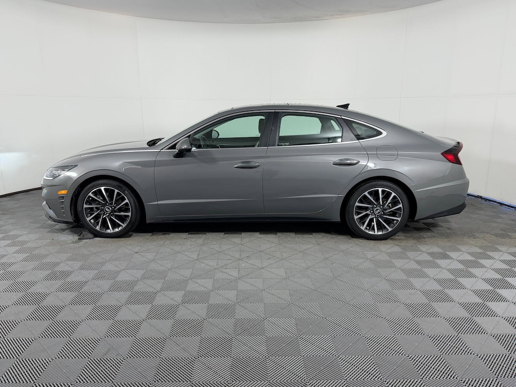 Used 2023 Hyundai Sonata Limited Sedan