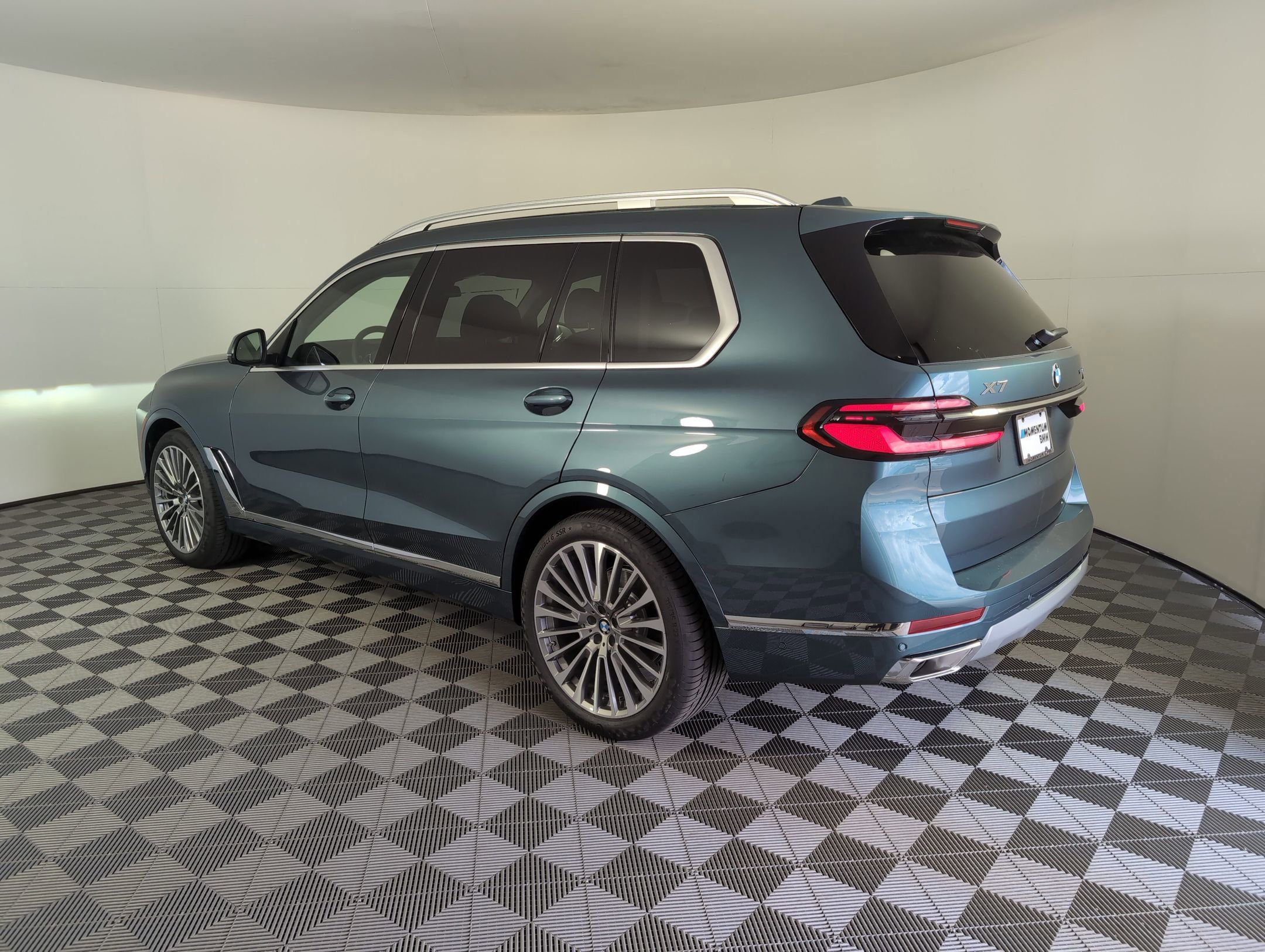 2026 Bmw X7 xDrive40i photo 3