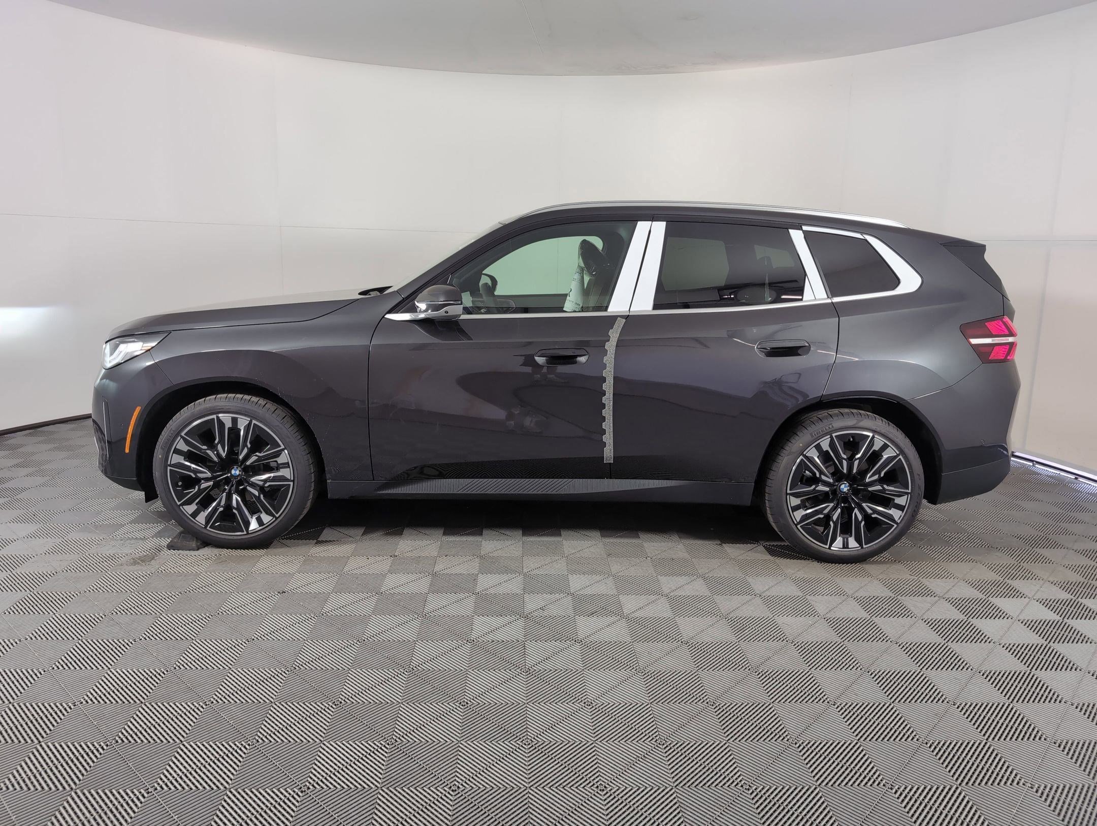 2025 Bmw X3 30x Drive photo 2