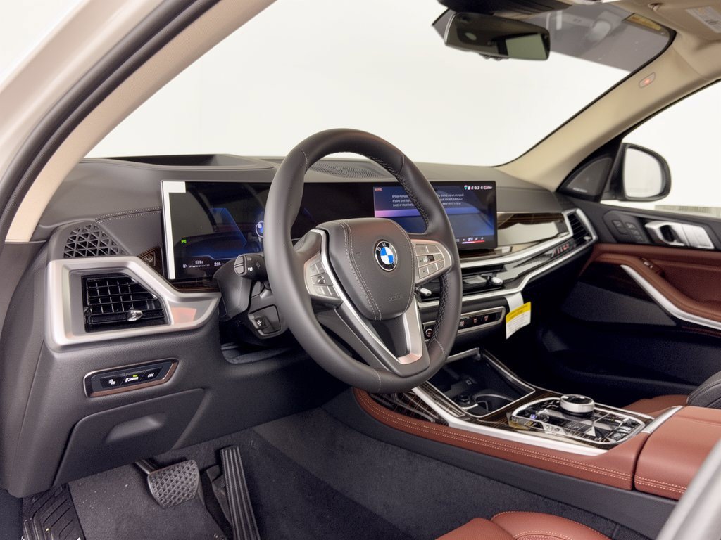 New 2027 BMW X7 xDrive40i SUV