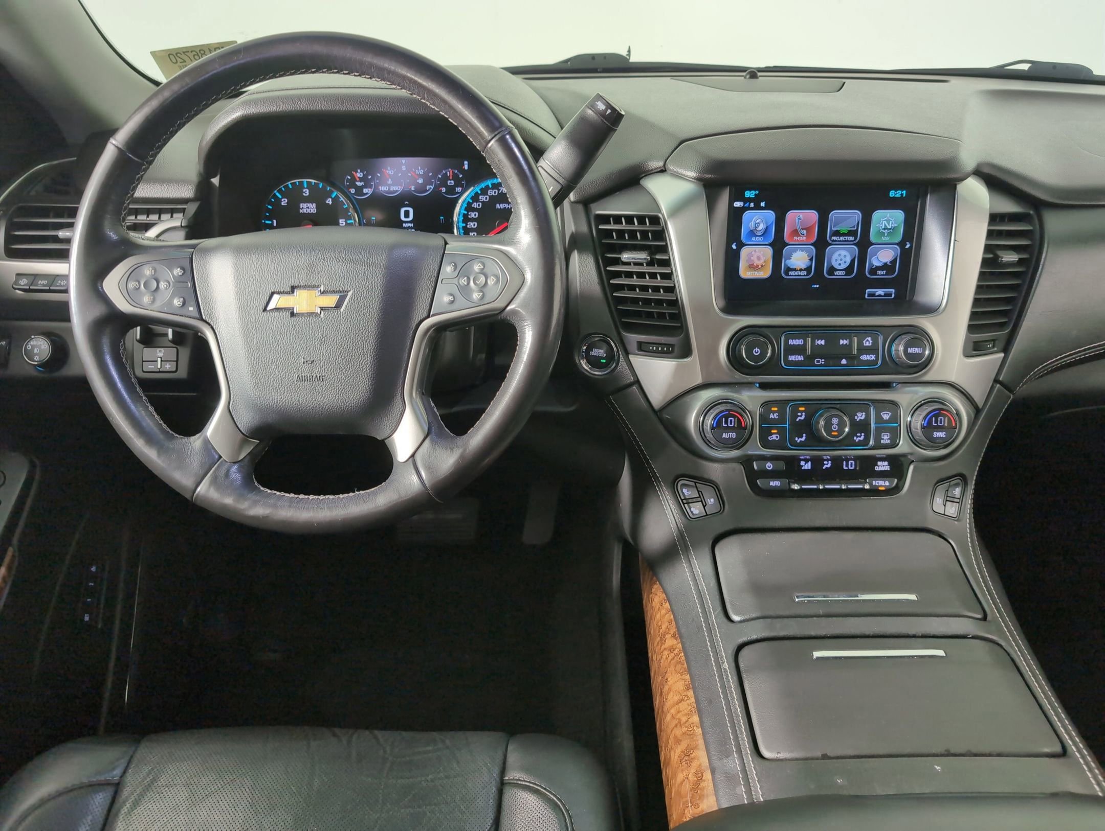 2018 Chevrolet Tahoe Premier photo 4