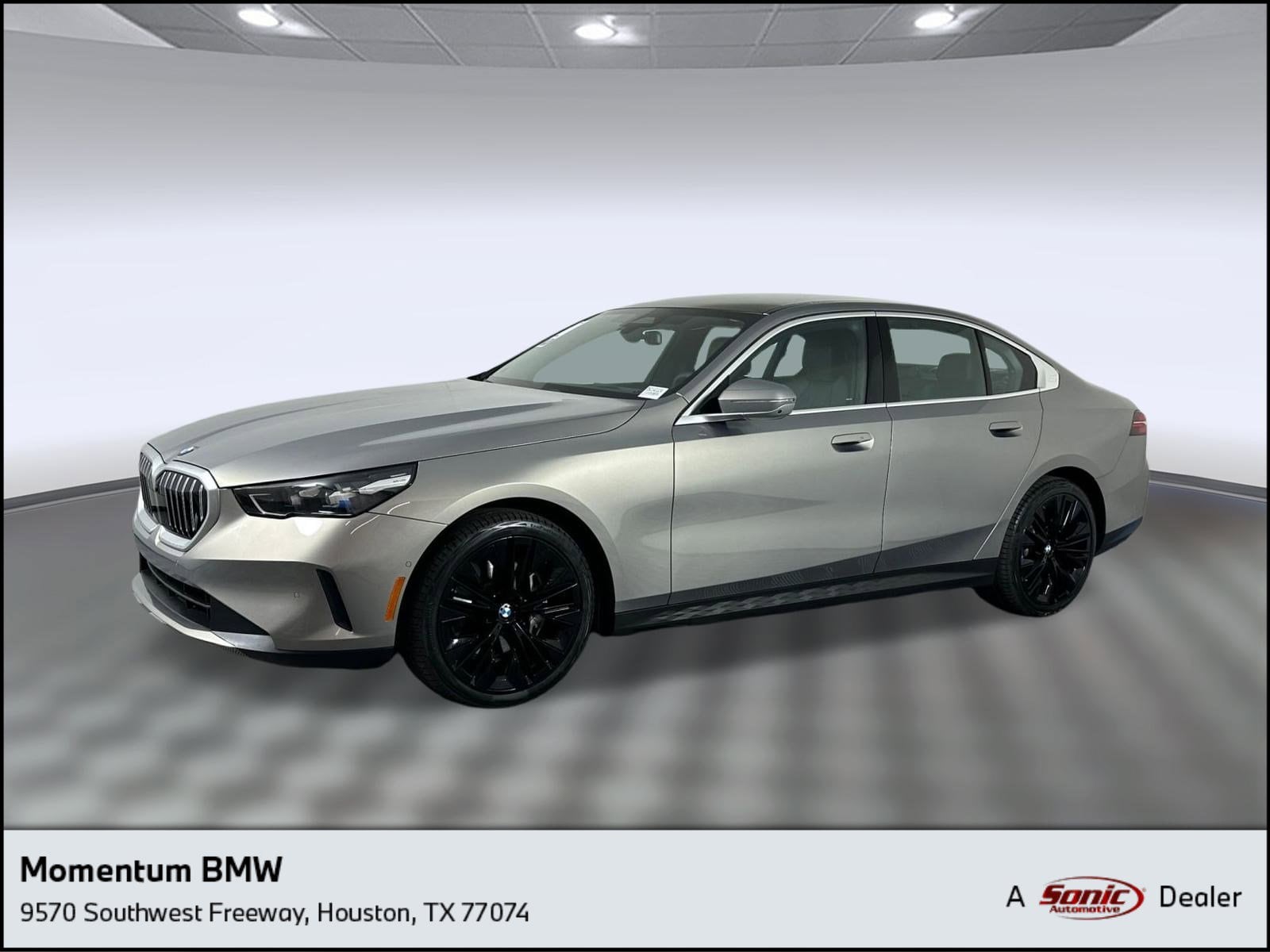 2025 BMW 5 Series 540i's photo