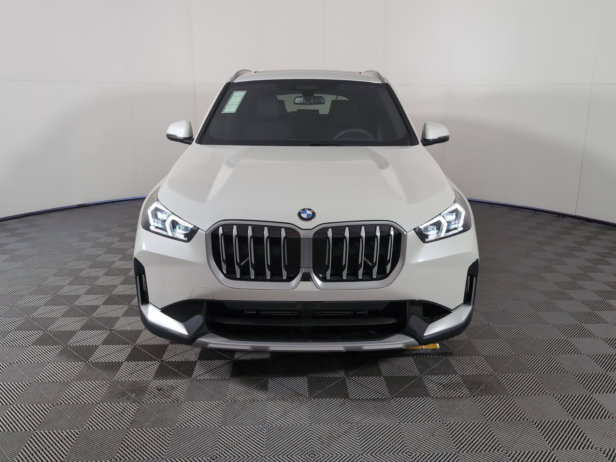 2025 Bmw X1 XDrive28i photo 4