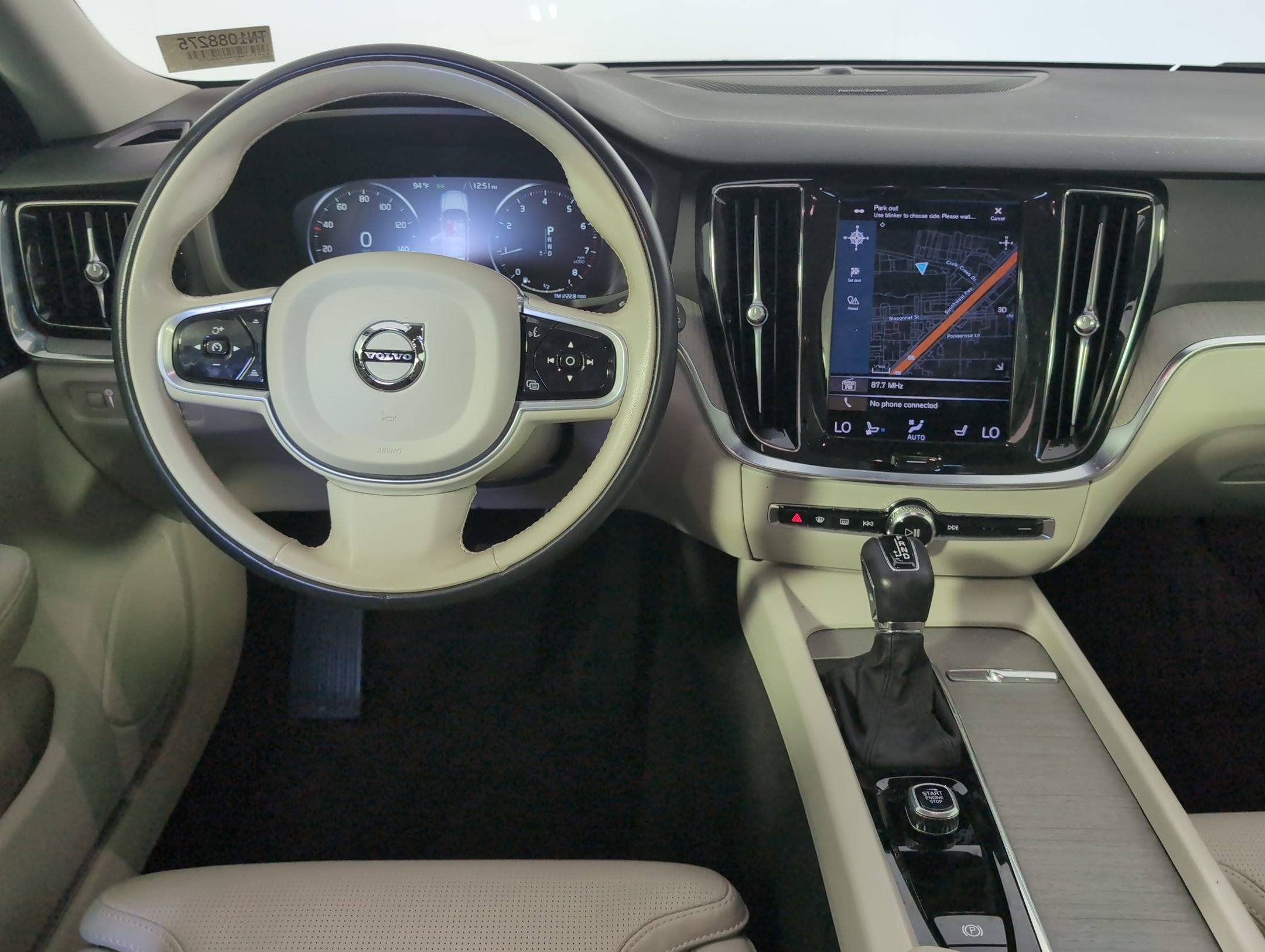2022 Volvo V60 Cross Country T5 AWD photo 4