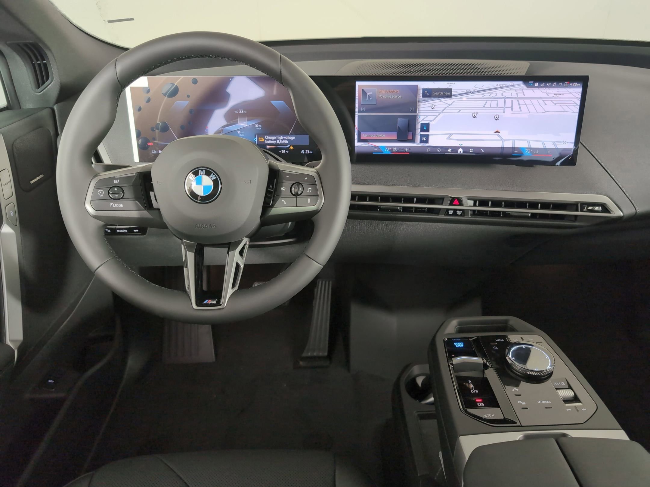 2025 Bmw iX photo 4