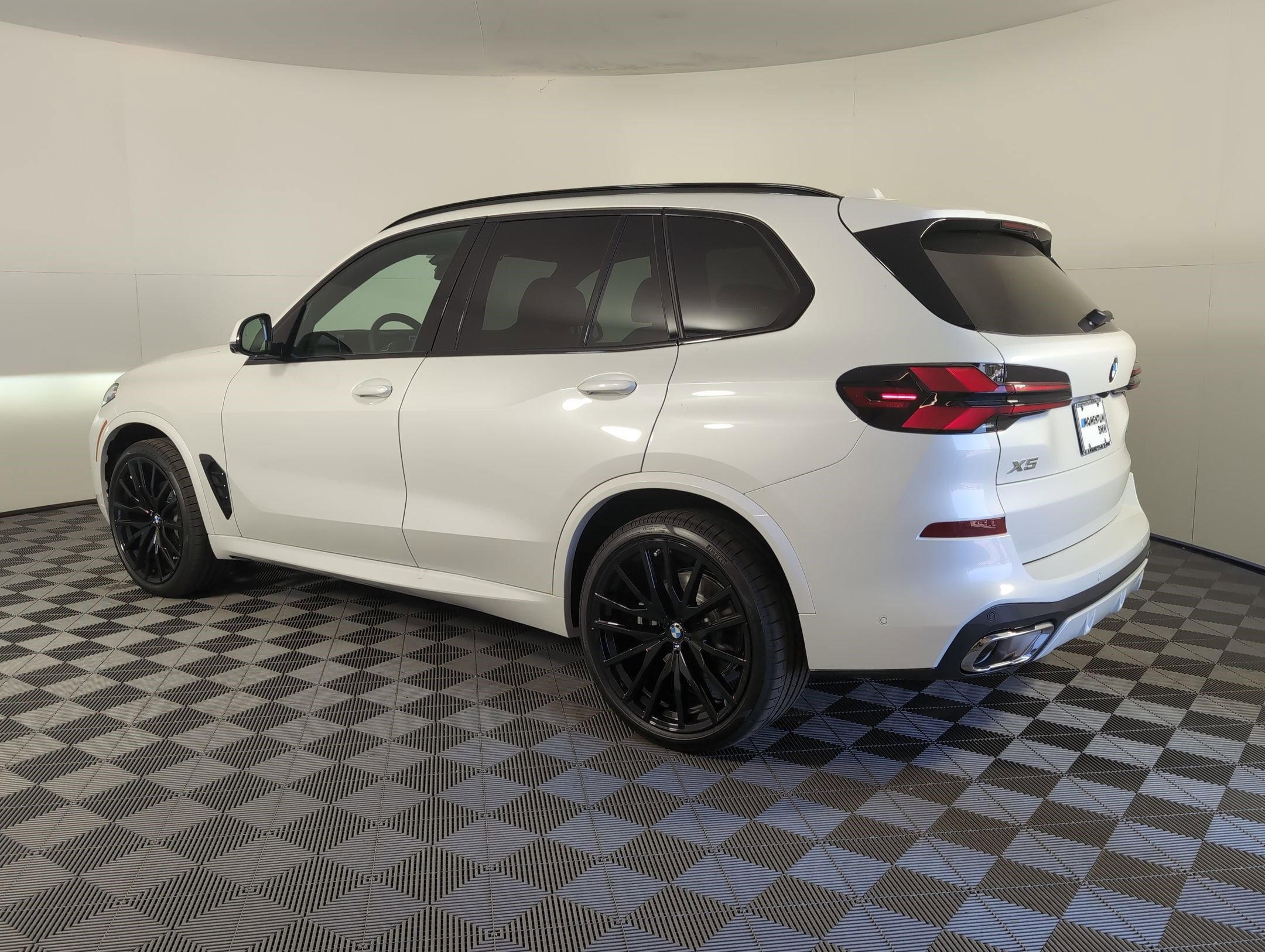 2026 Bmw X5 sDrive40i photo 3