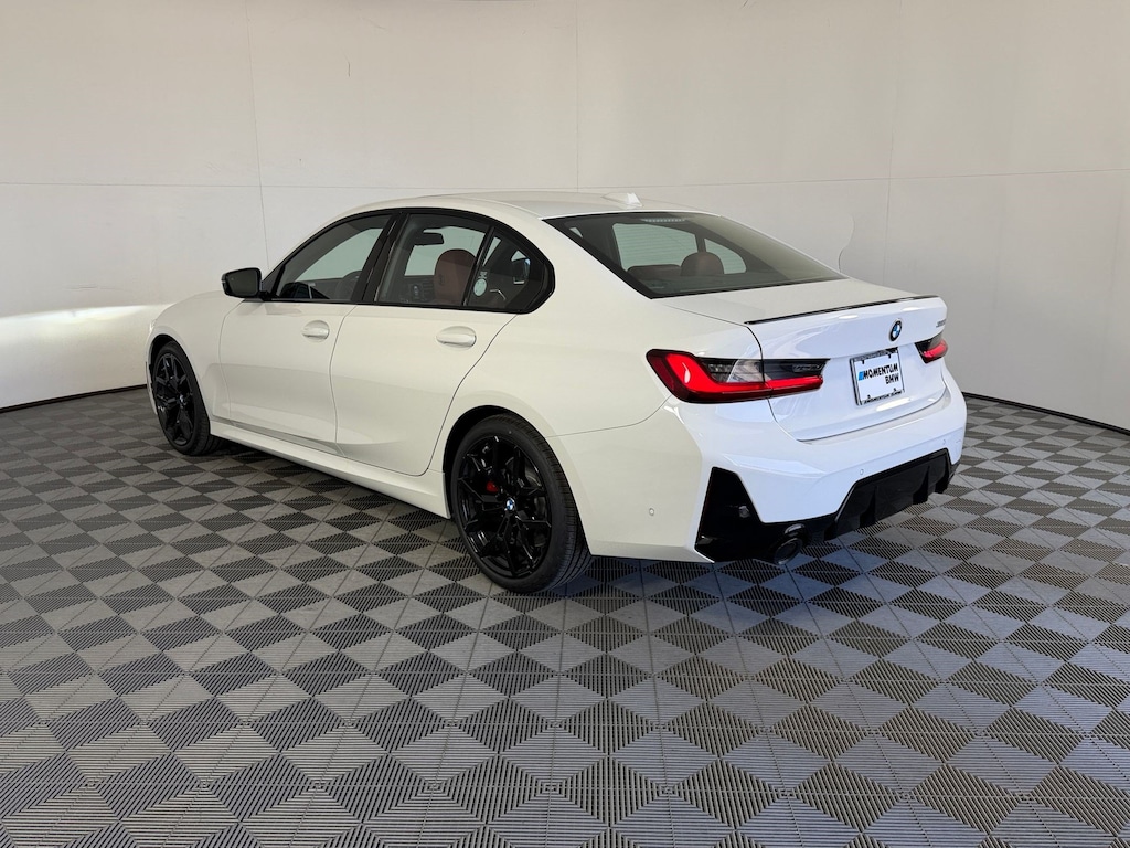 New 2026 BMW 330i Sedan