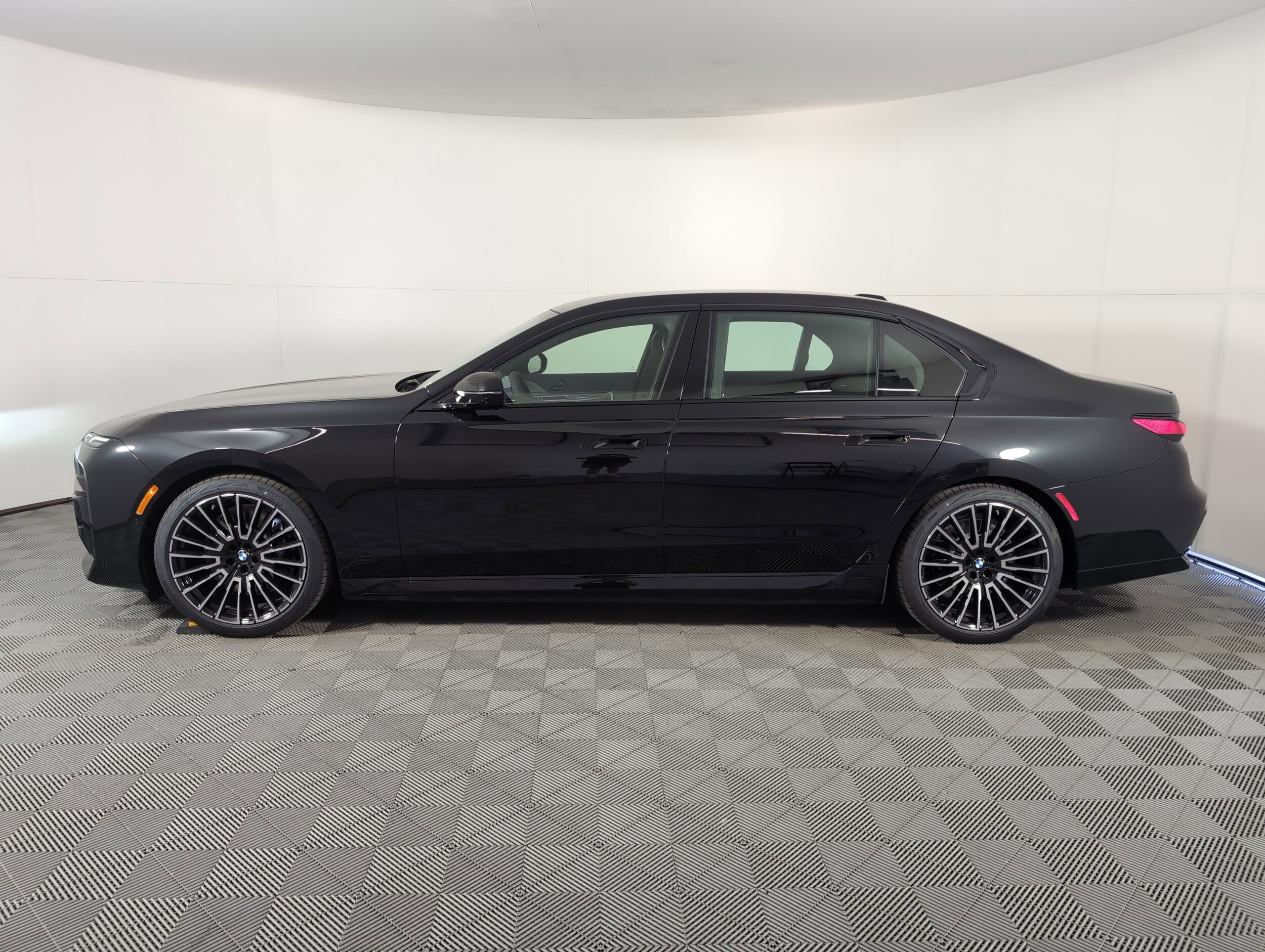 2025 Bmw i7 eDrive50 photo 4
