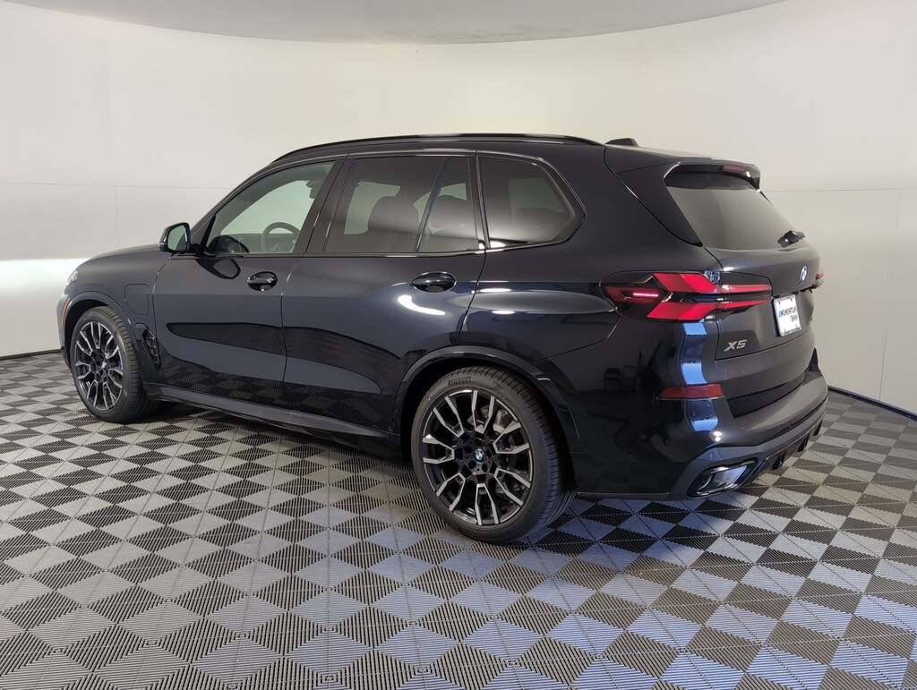 New 2026 BMW X5 PHEV xDrive50e SUV