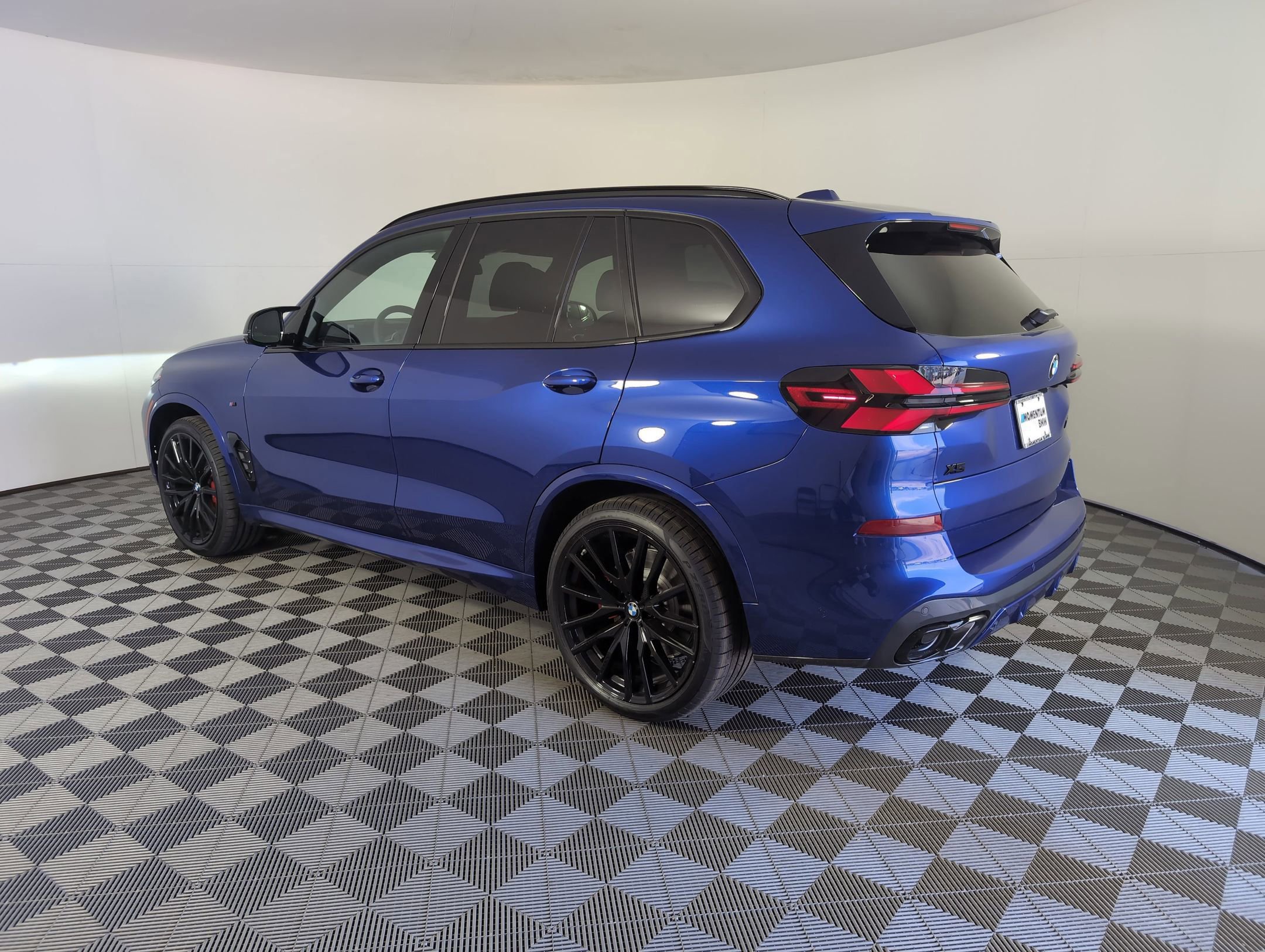 2026 Bmw X5 M60i photo 3