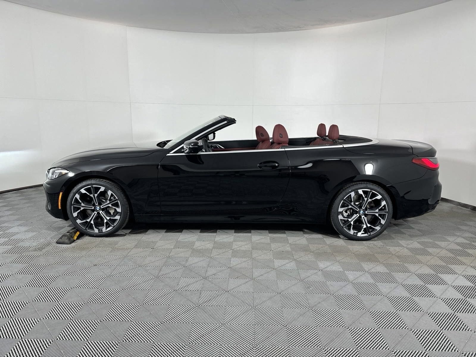 2025 Bmw 430i photo 2
