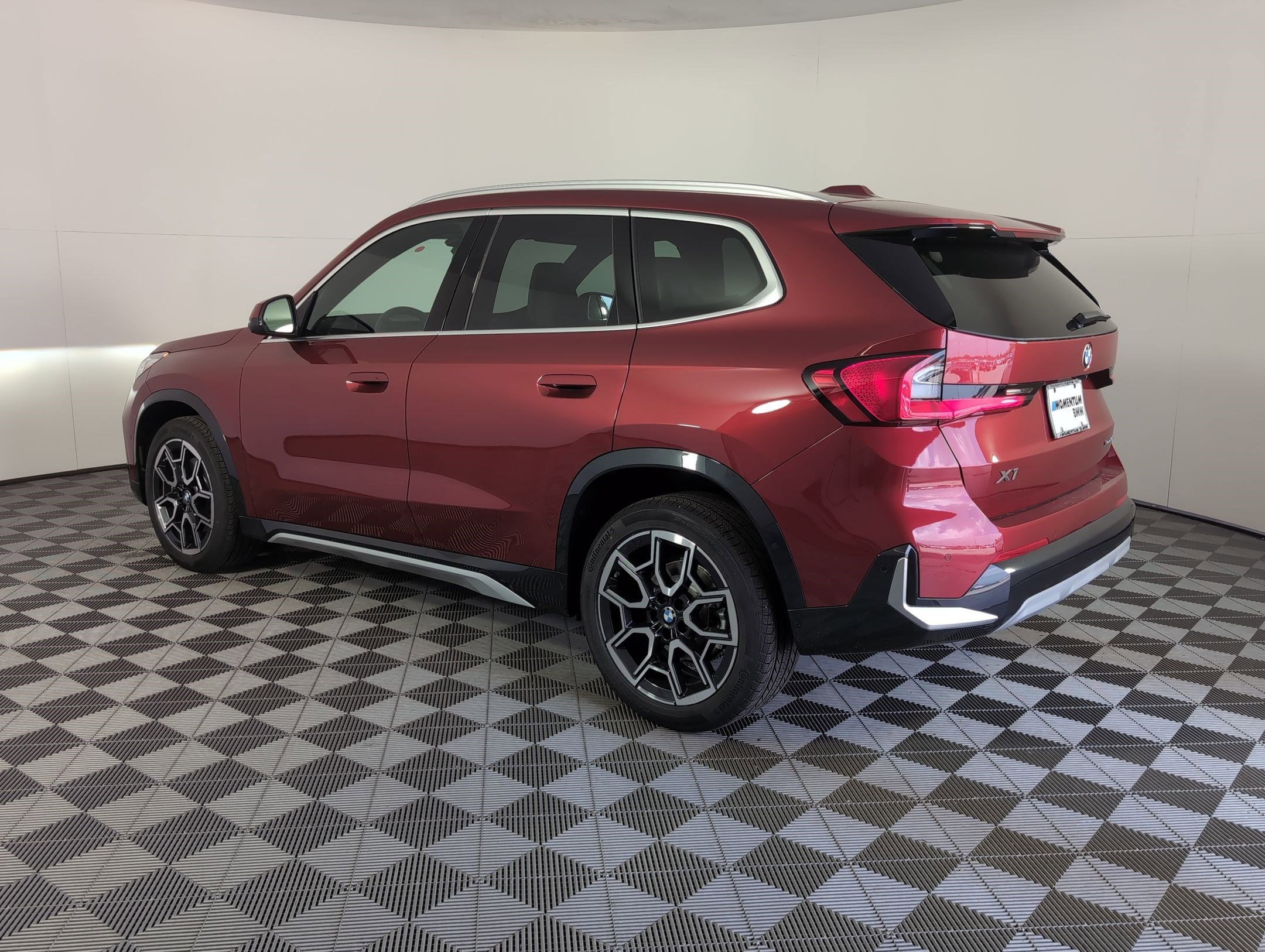 2026 Bmw X1 XDrive28i photo 3