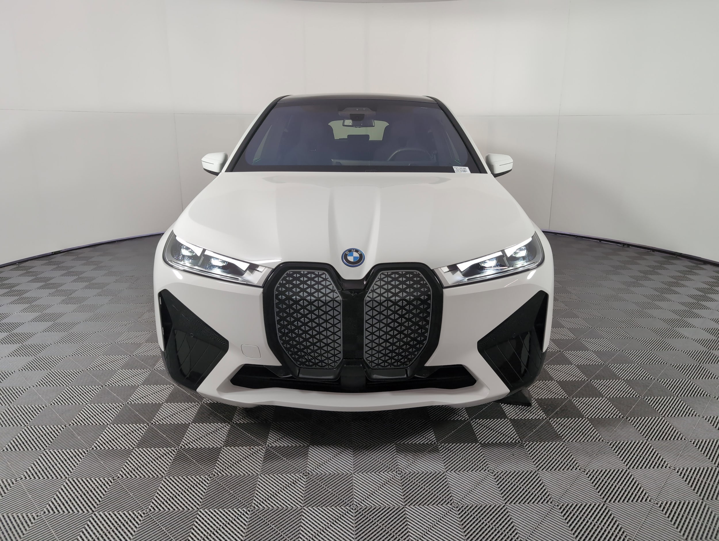 Used 2025 BMW iX Base with VIN WB523CF00SCU35395 for sale in Charlotte, NC
