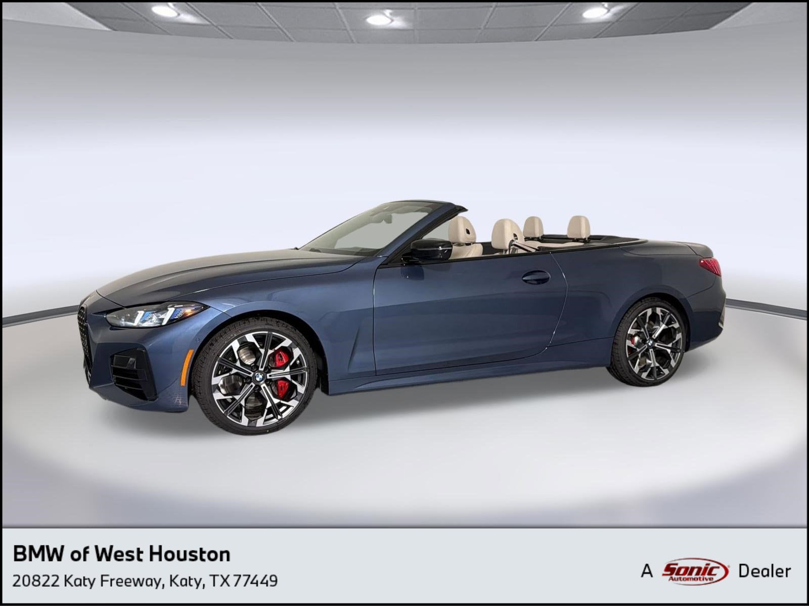 2027 BMW 4 Series 430i Convertible xDrive's photo