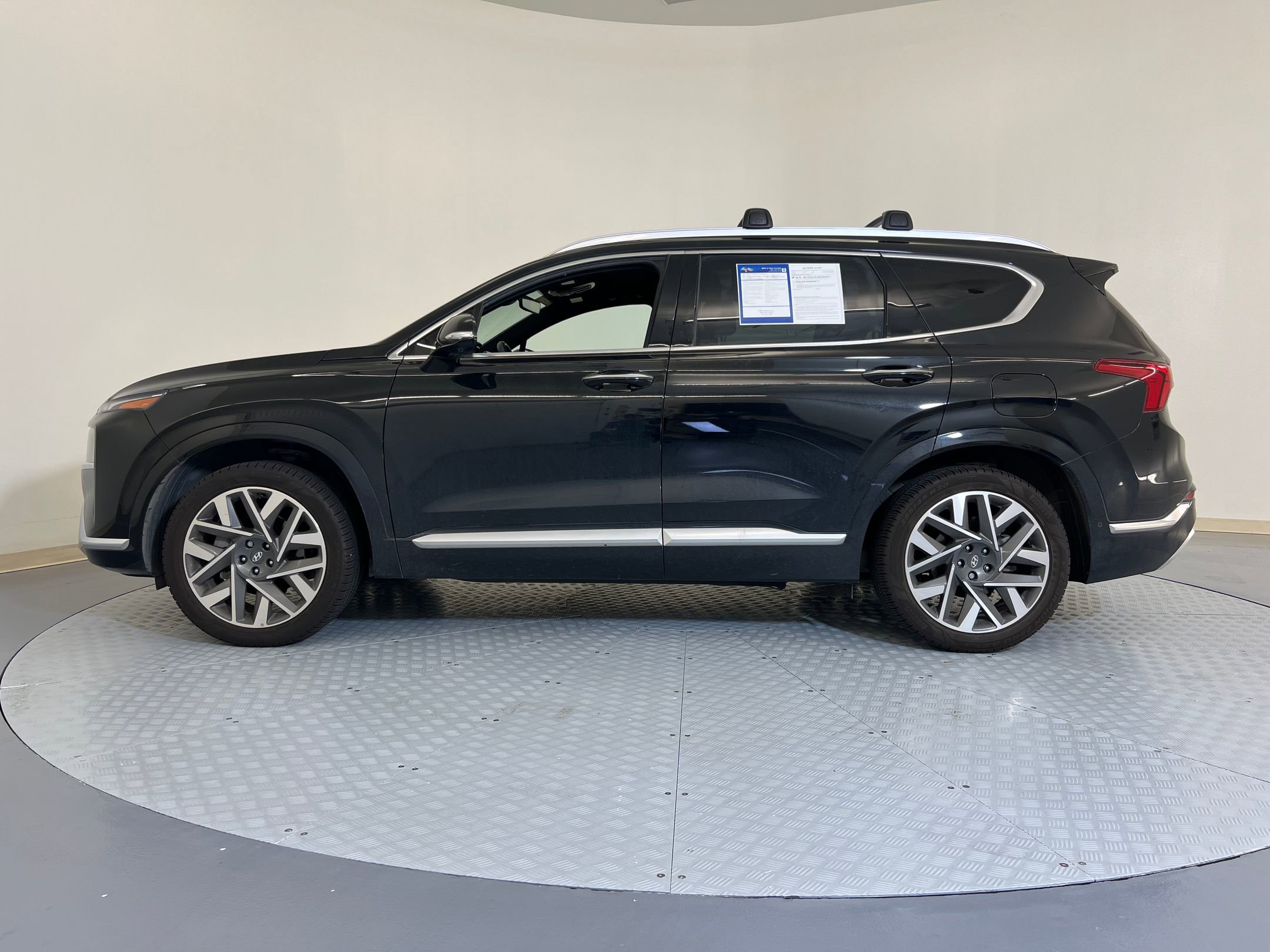 2023 Hyundai Santa Fe Calligraphy photo 2