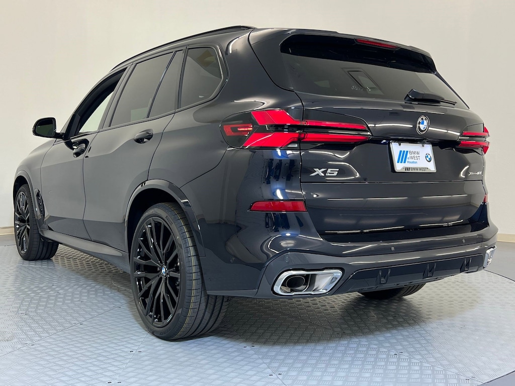 New 2026 BMW X5 xDrive40i SUV