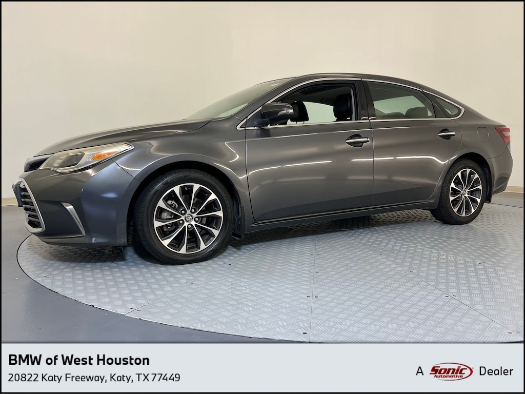 Used 2016 Toyota Avalon XLE Sedan