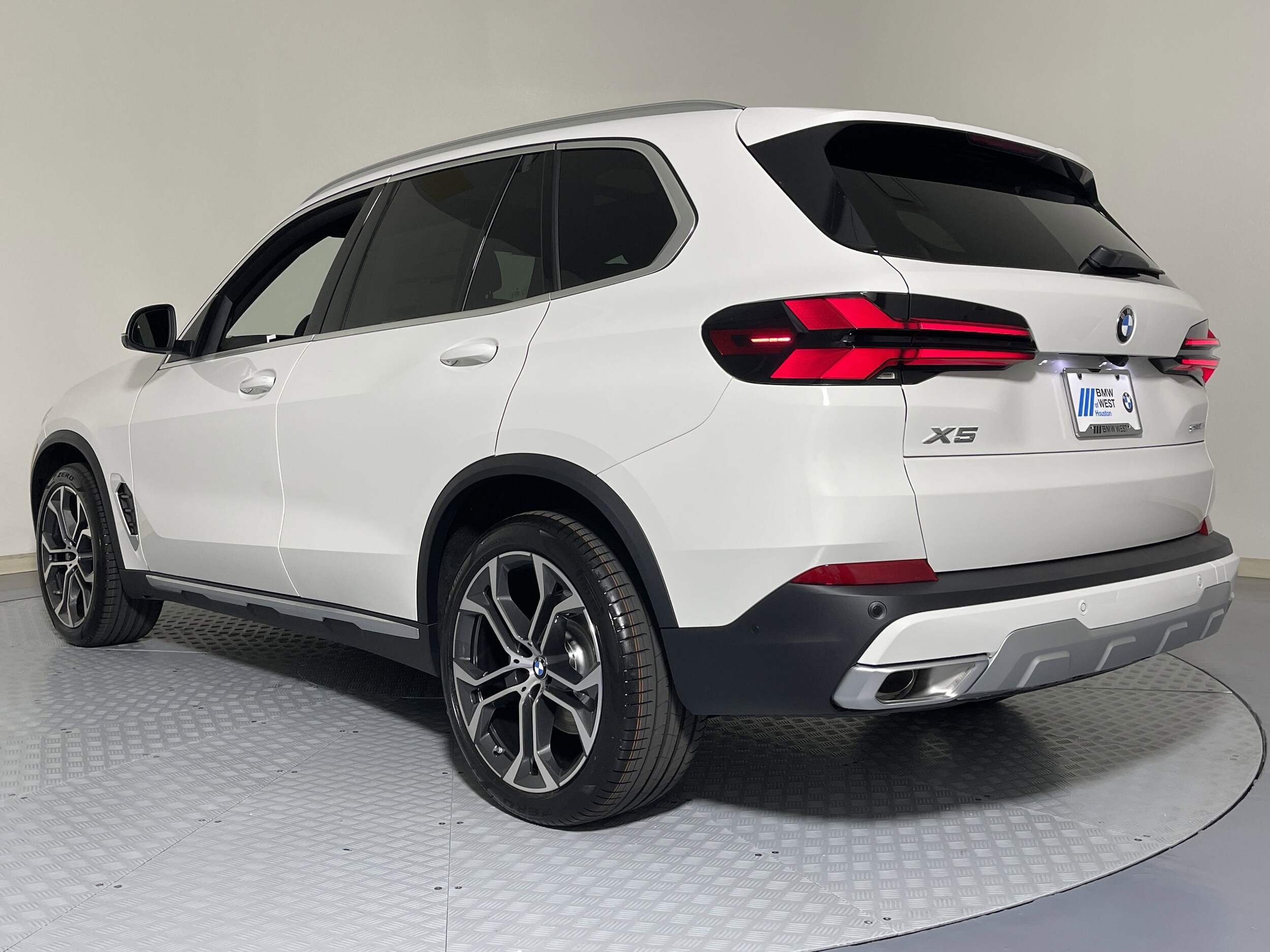 2026 Bmw X5 sDrive40i photo 4