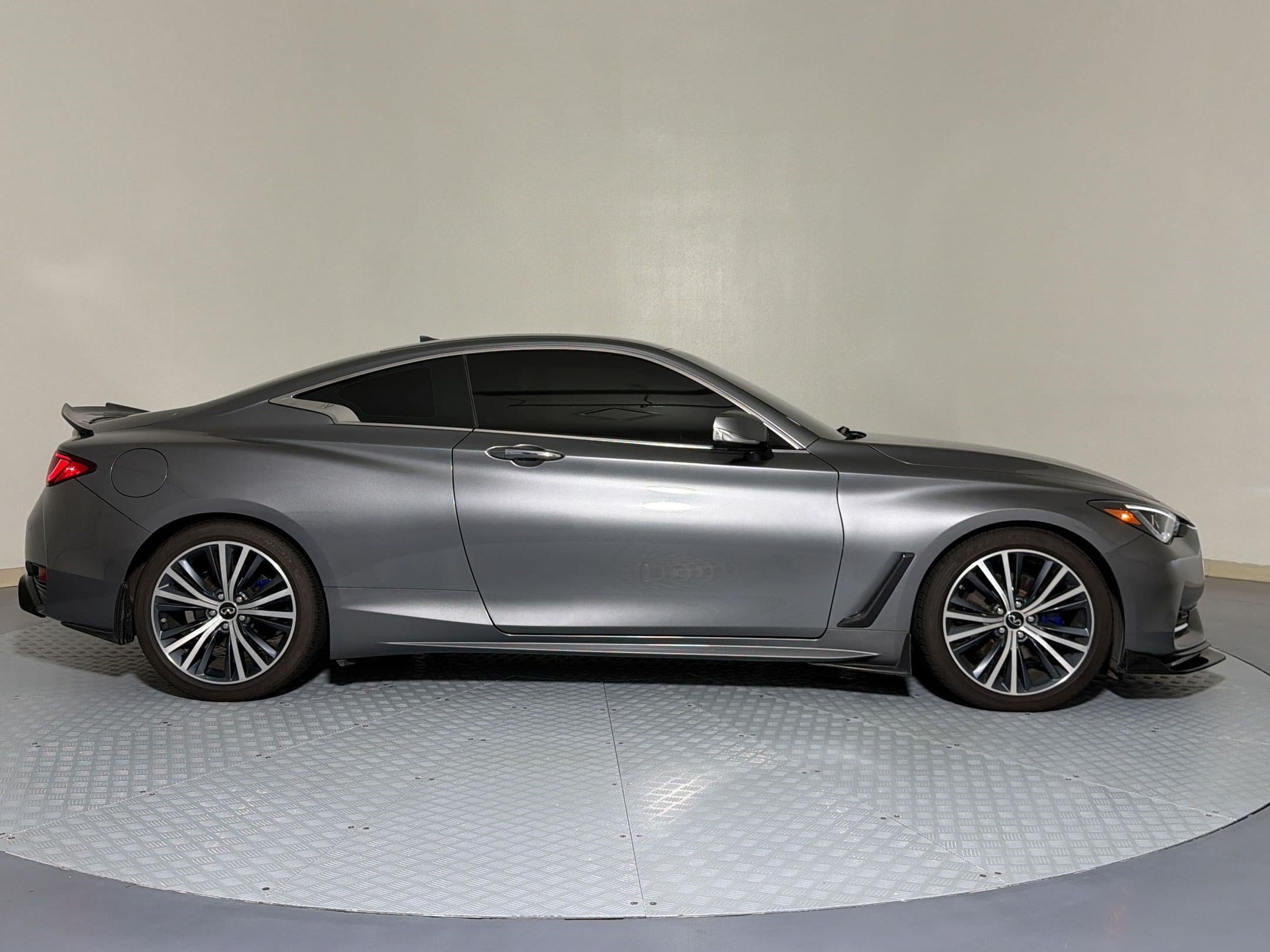 Q60 3.0t LUXE Coupe