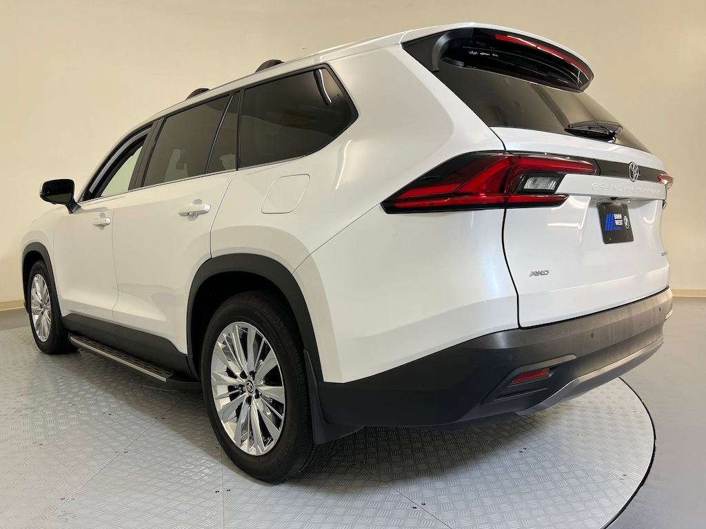 Used 2025 Toyota Grand Highlander Platinum SUV