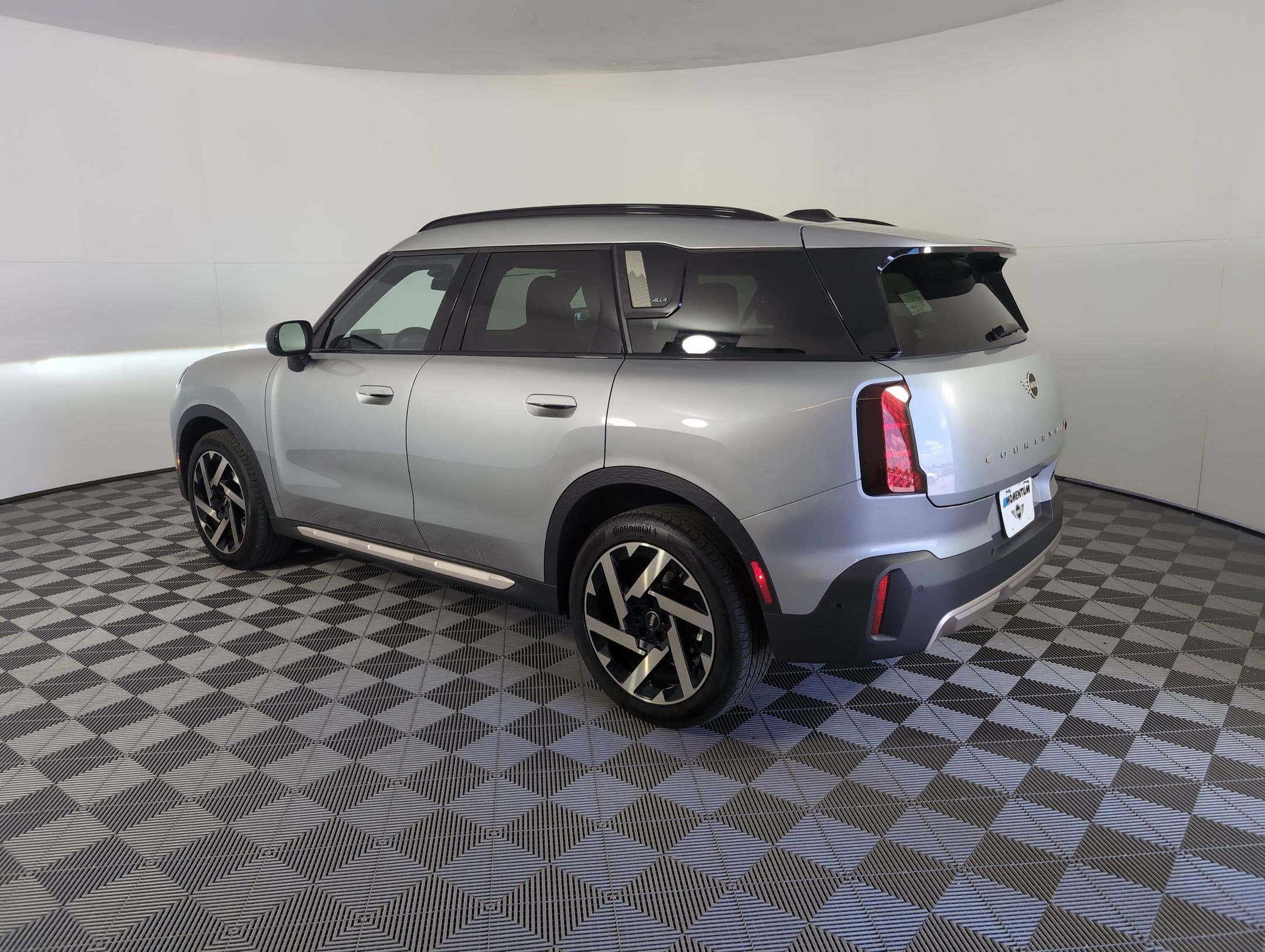 2025 Mini Countryman S photo 3