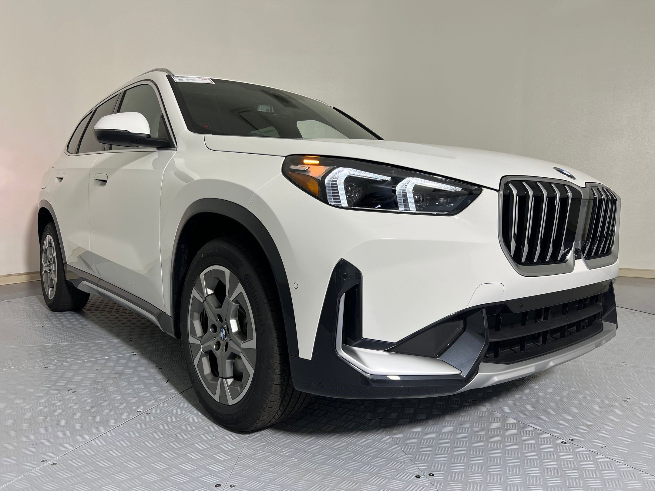 2026 BMW X1 XDrive28i - Photo 6