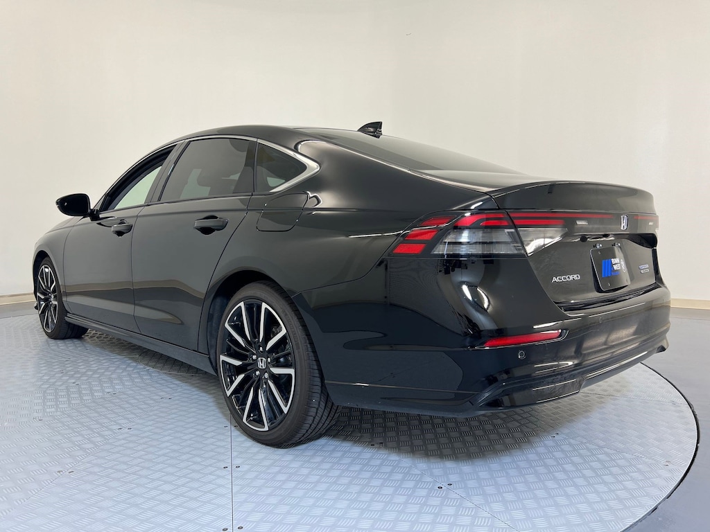 Used 2025 Honda Accord Hybrid Touring Sedan
