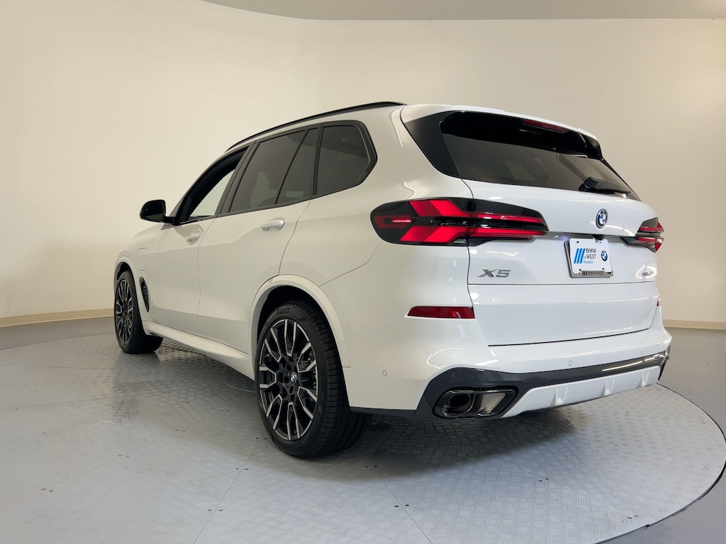 New 2026 BMW X5 PHEV xDrive50e SUV