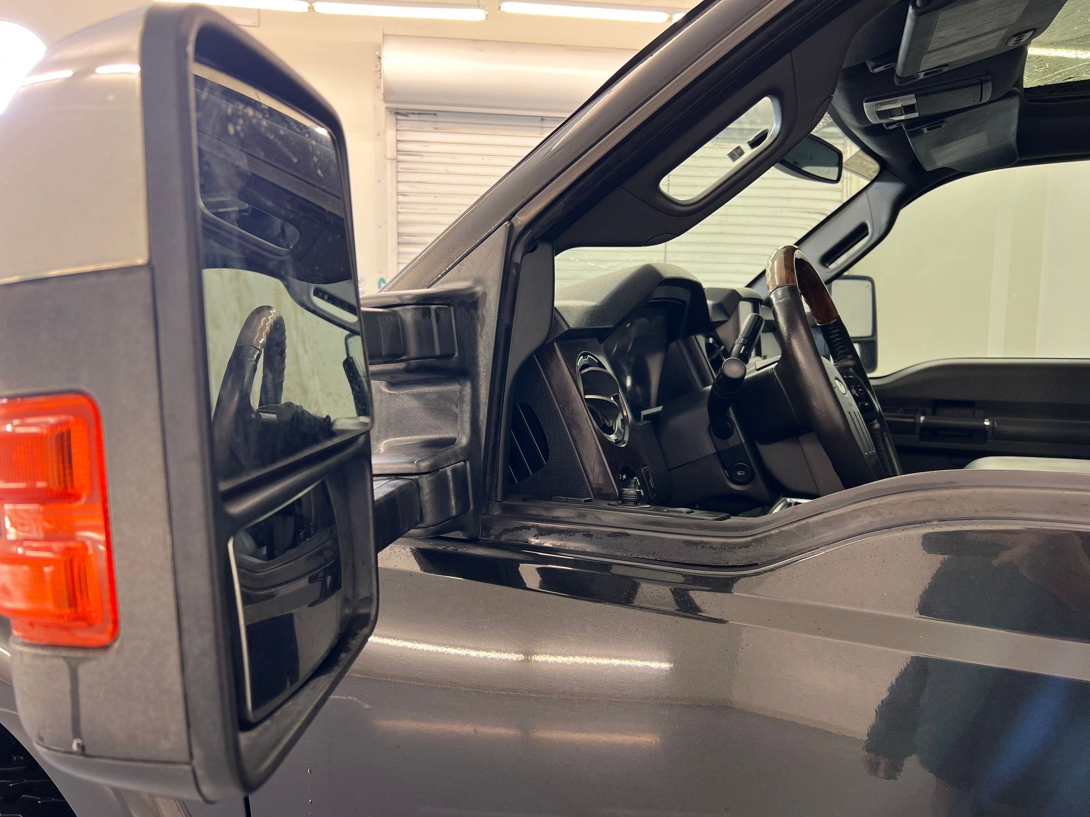 2014 Ford F-250 XLT photo 4