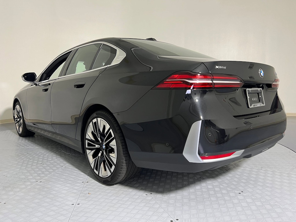 Used 2026 BMW 540i xDrive Sedan