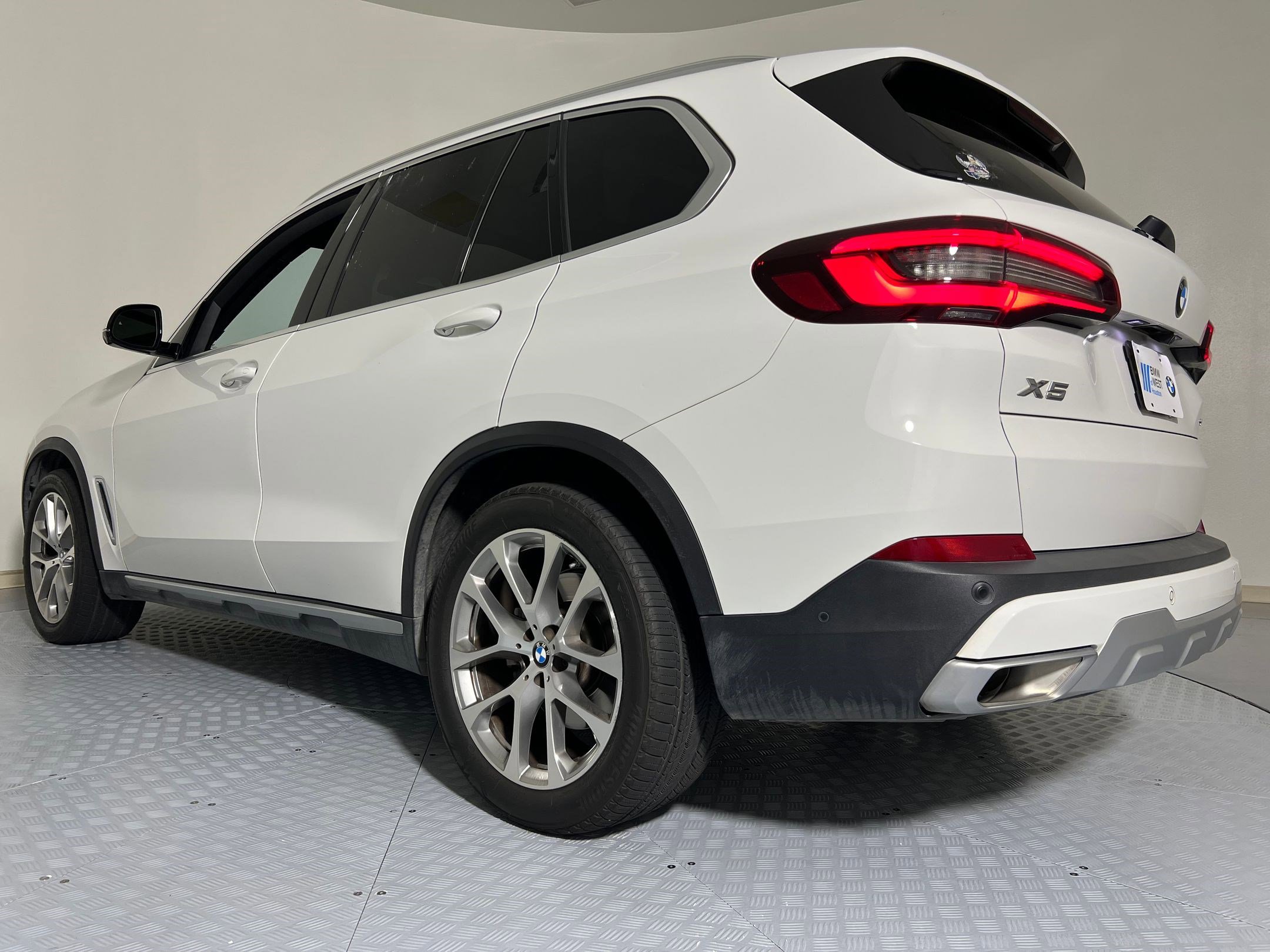 2023 Bmw X5 sDrive40i photo 3