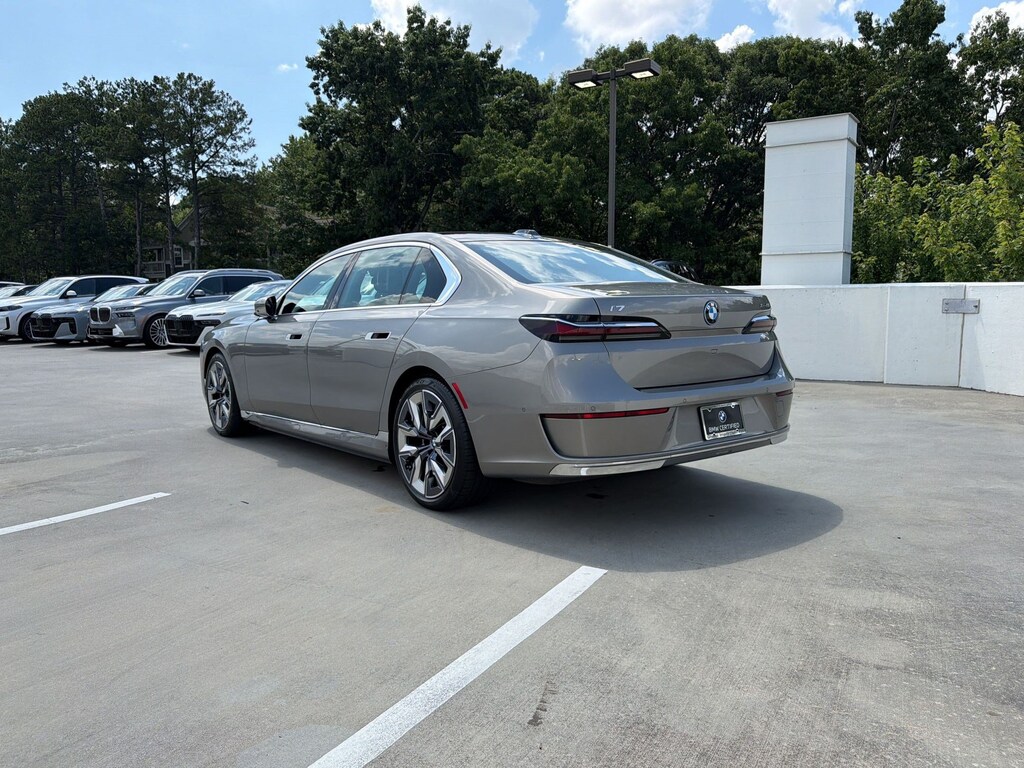 Used 2023 BMW i7 xDrive60 Sedan