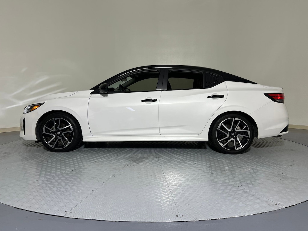 Used 2025 Nissan Sentra SR Sedan