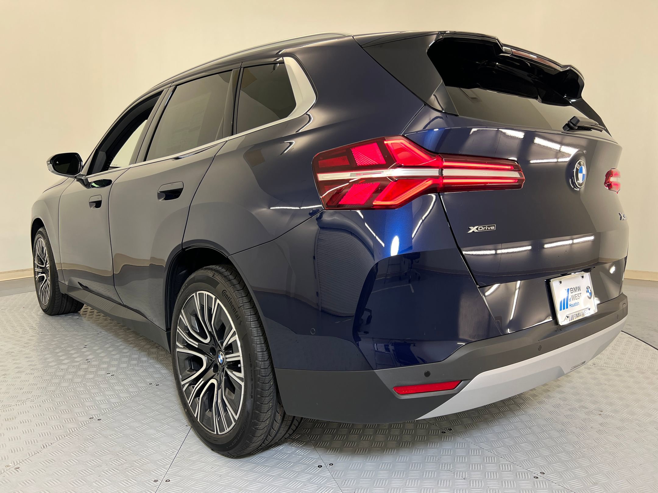 2026 Bmw X3 photo 3