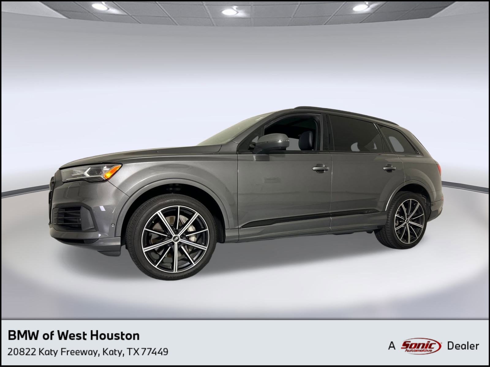 2022 Audi Q7 Premium Plus's photo