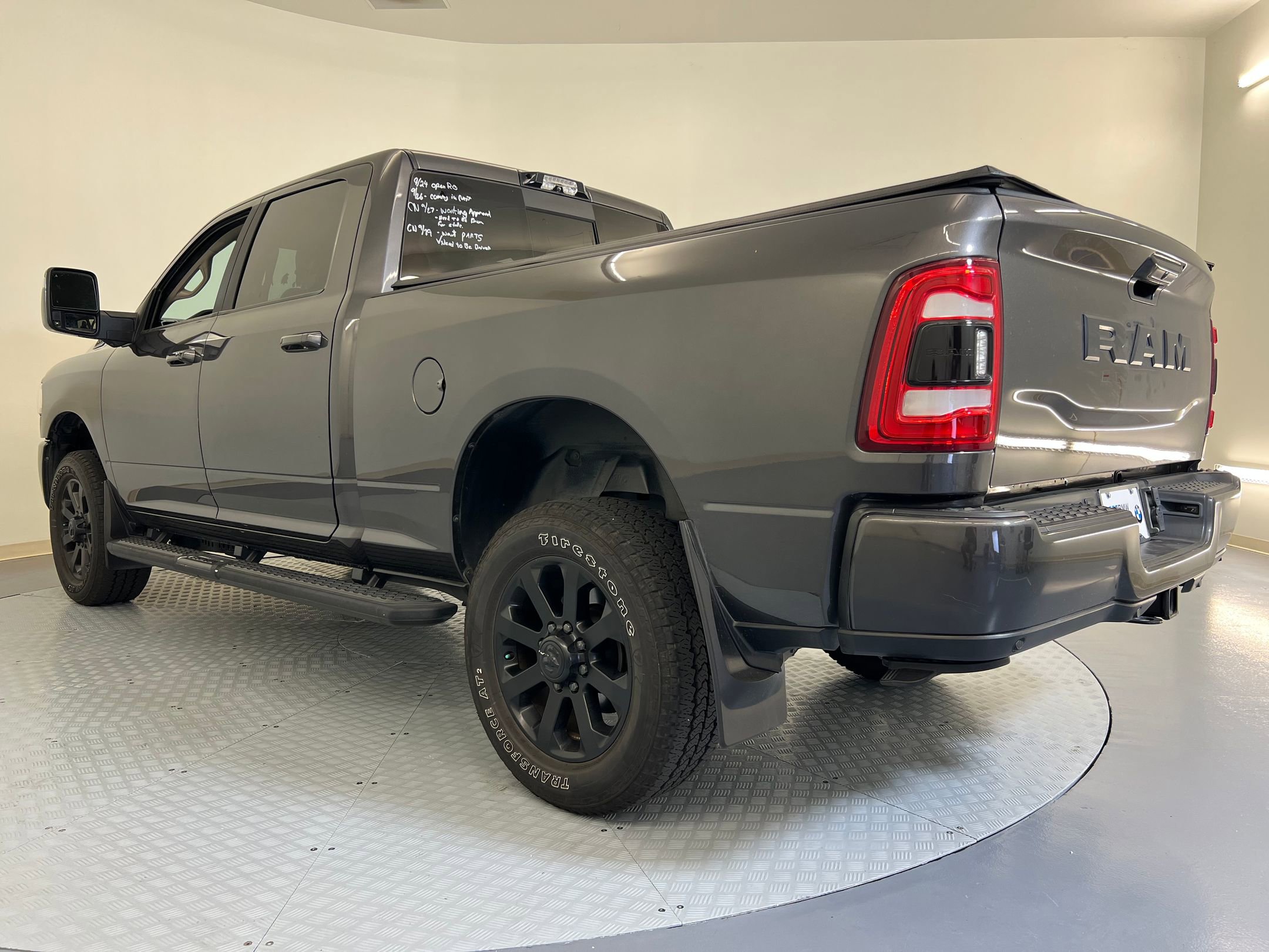 2023 Ram 2500 Laramie photo 3