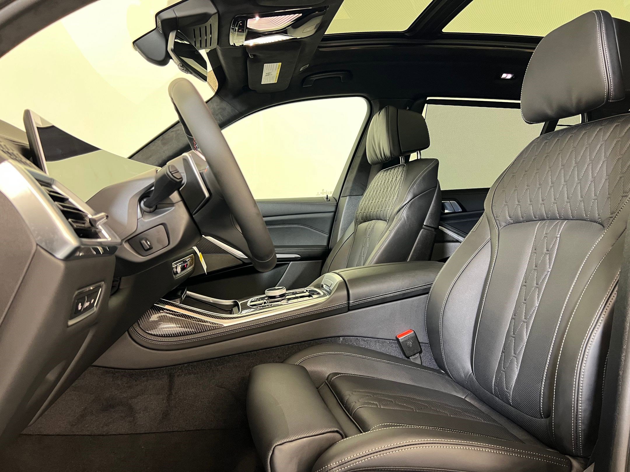 2026 Bmw X7 M60i photo 3