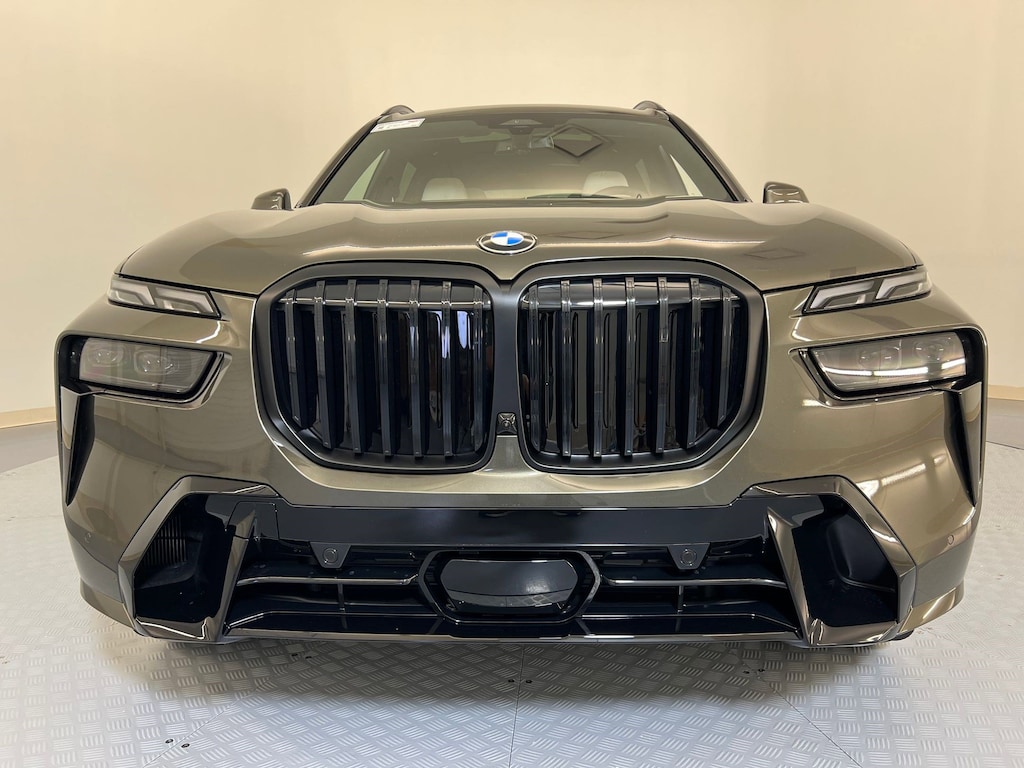 New 2026 BMW X7 xDrive40i SUV